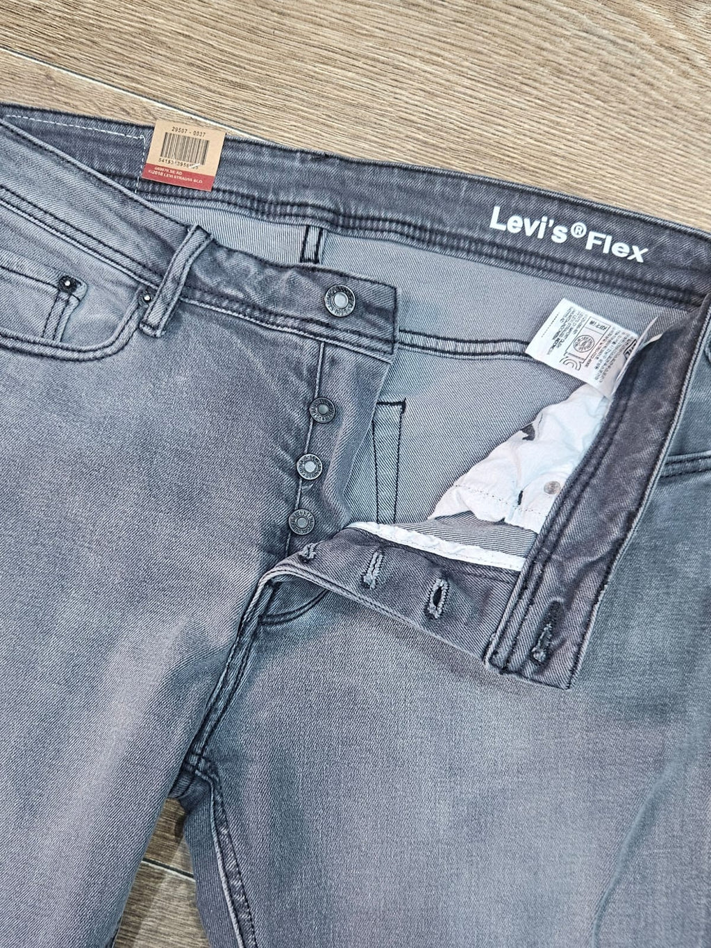 Jean LEVIS Coupe Normal ref-L501 Gris
