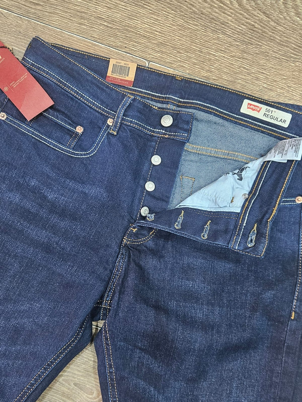 Jean LEVIS Coupe Normal ref-L501 Bleu foncé