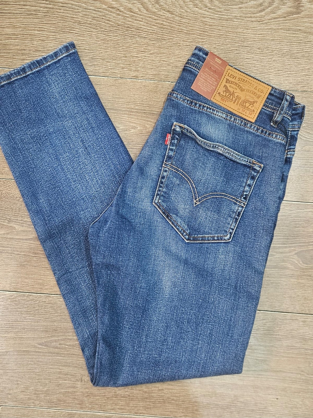 Jean LEVIS Coupe Normal ref-L501 Bleu Clair